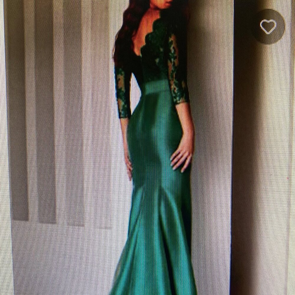 Custom Gown - Picture 7 of 10